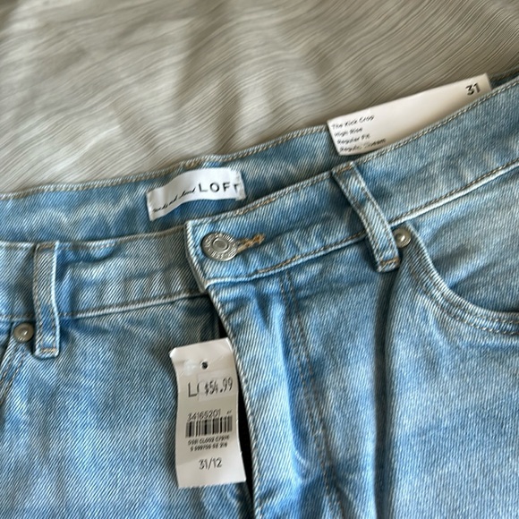 Loft Let Down Hem High Rise Kick Crop Jeans in Vivid Light Indigo Wash Size 31 - Picture 5 of 10